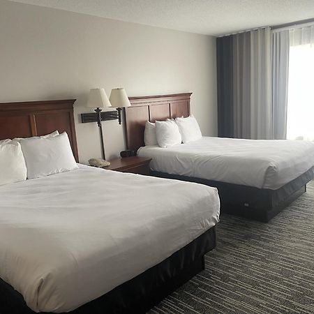 Harmony Inn & Suites Форт Додж Екстериор снимка