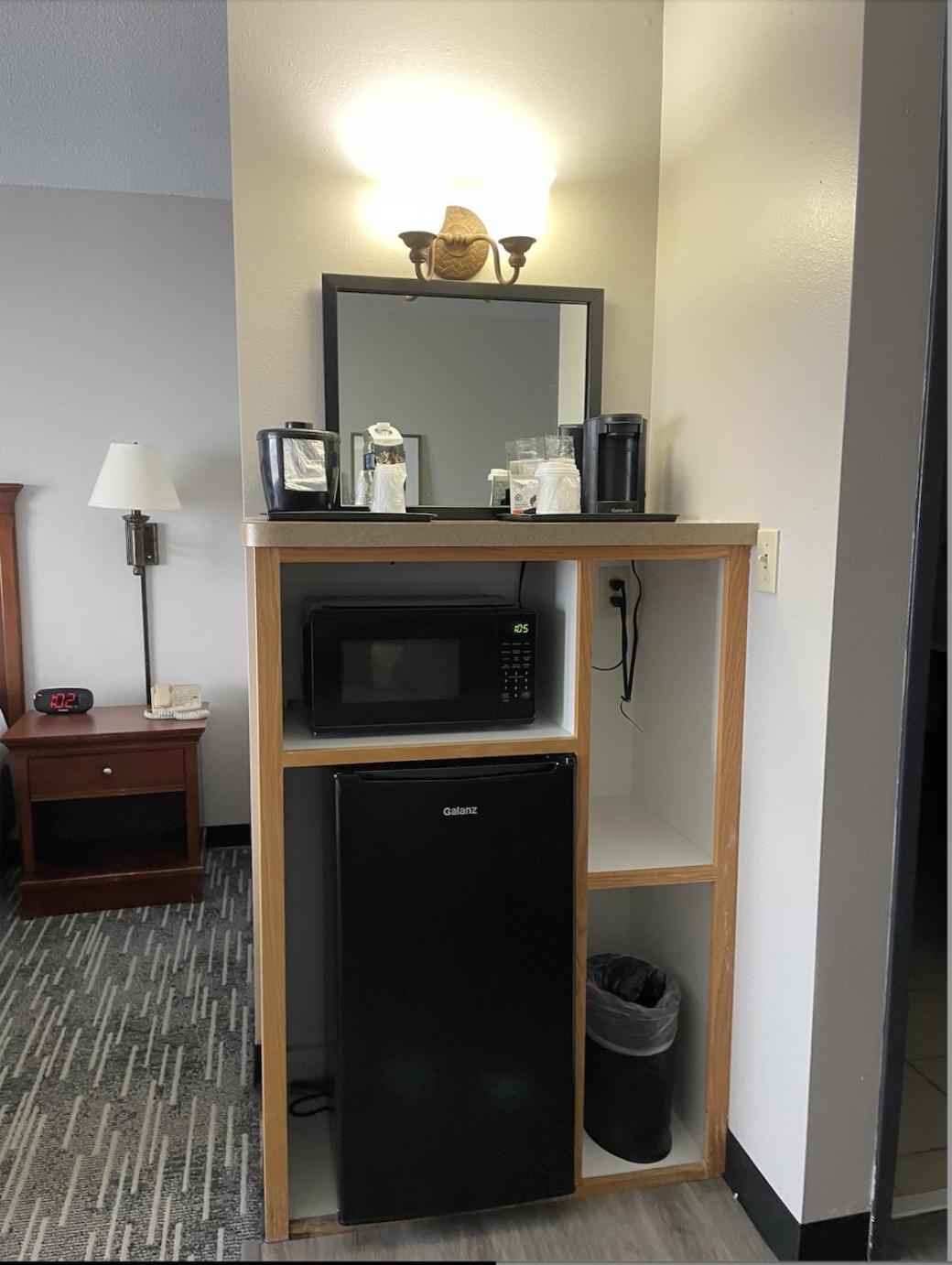 Harmony Inn & Suites Форт Додж Екстериор снимка