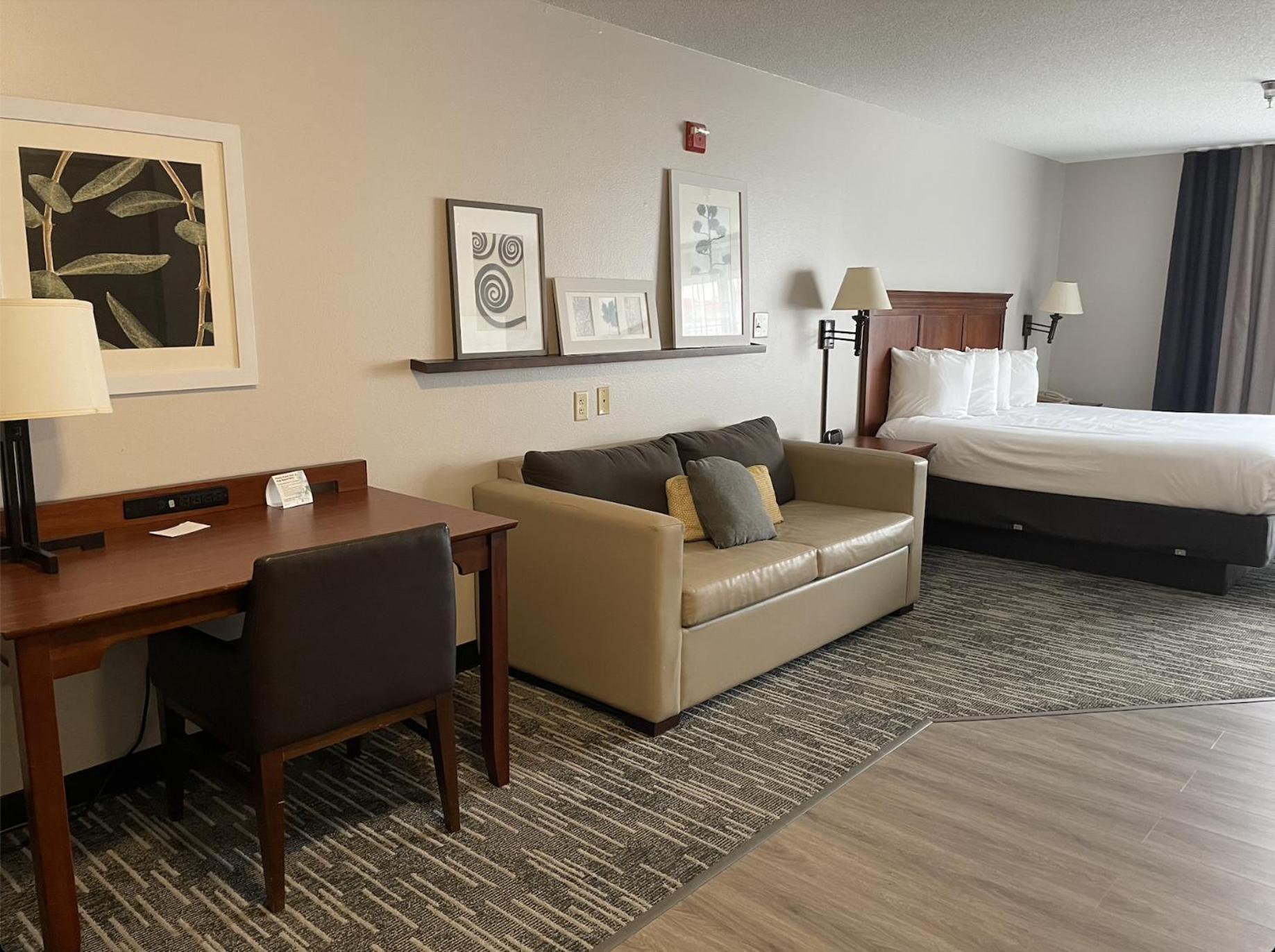 Harmony Inn & Suites Форт Додж Екстериор снимка